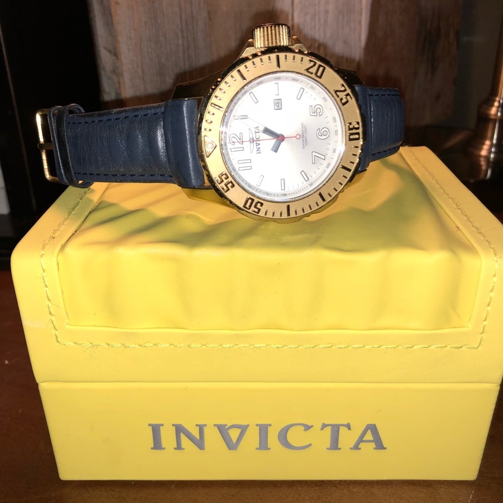 - INVICTA Watch Force II